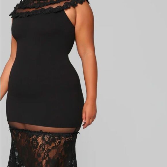 Fashion Nova Black Maxi Dress Lace Mesh Cut Out Short Sleeve Mock Neck SZ XXL - Picture 1 of 16